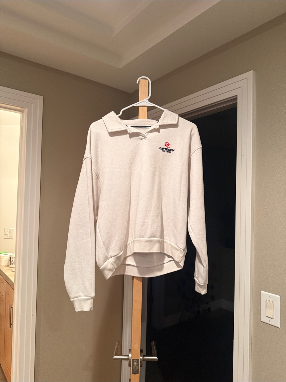 DAVIDSON College League Ivory Collared Pullover with Red Logo